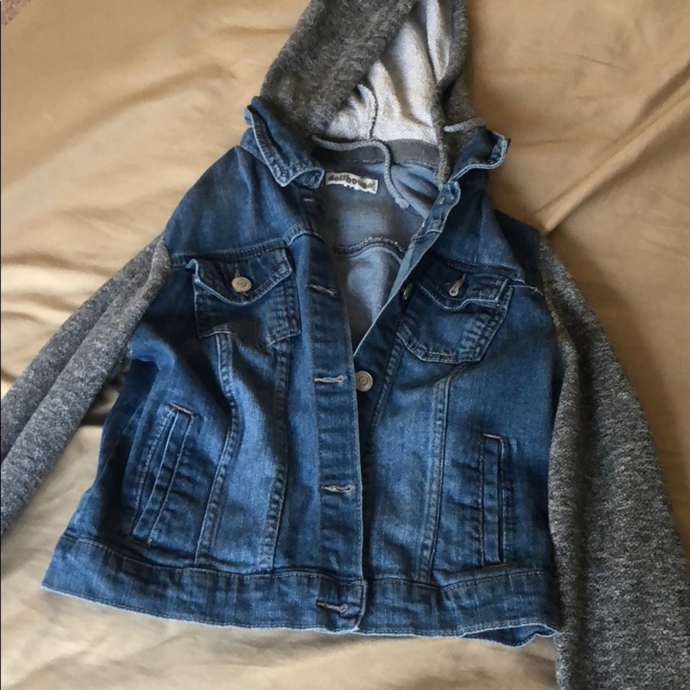 Jean jacket - Picture 1 of 1